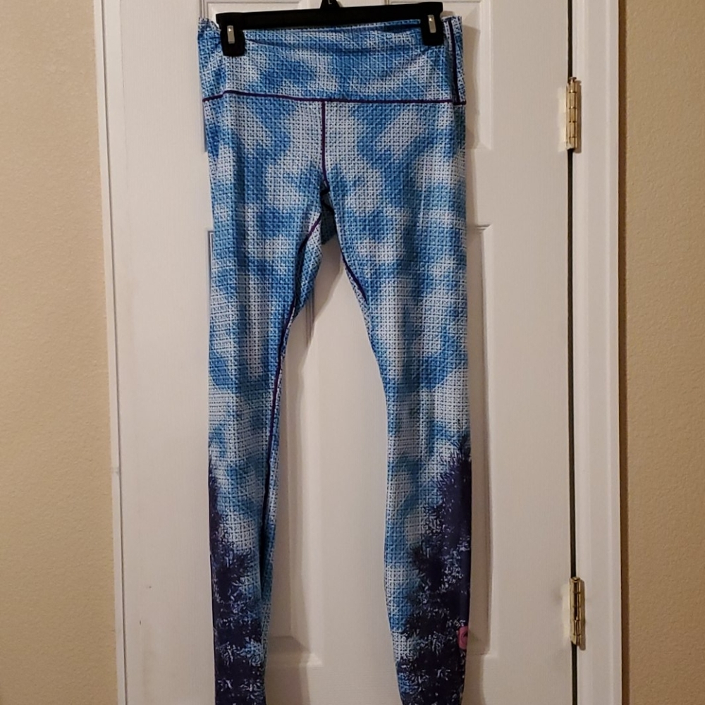 Colorado Thread leggings